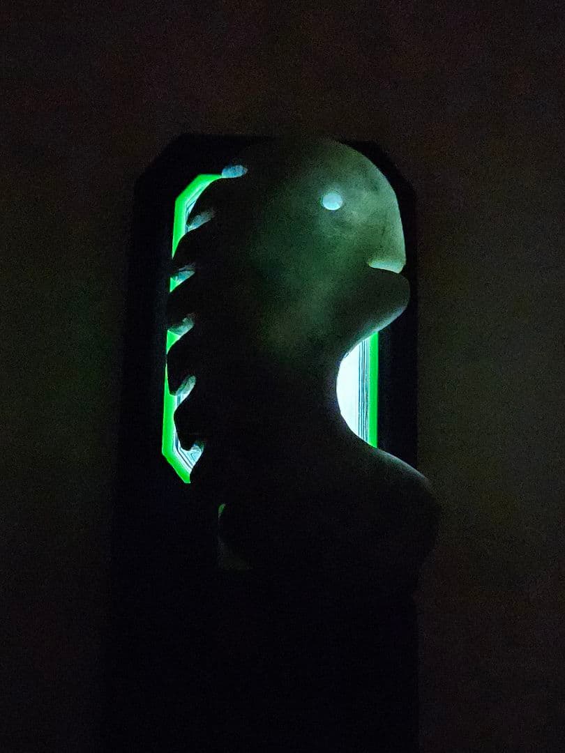 超特大 獣型 薙鎌 翡翠勾玉　　☆28,000円☆