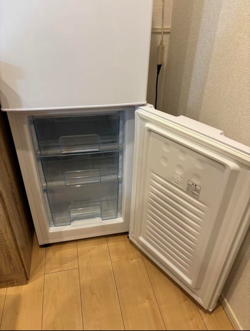 2023年製　アイリスオーヤマ 冷蔵庫 ホワイト162L たのメル便送料無料