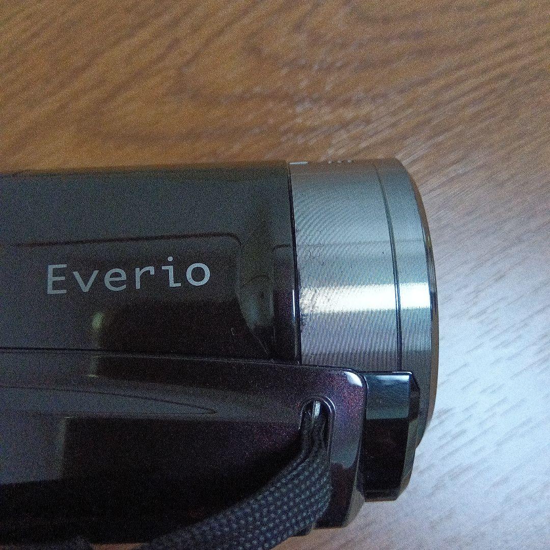 Everio JVC GZ-E565-T ビデオカメラ 本体