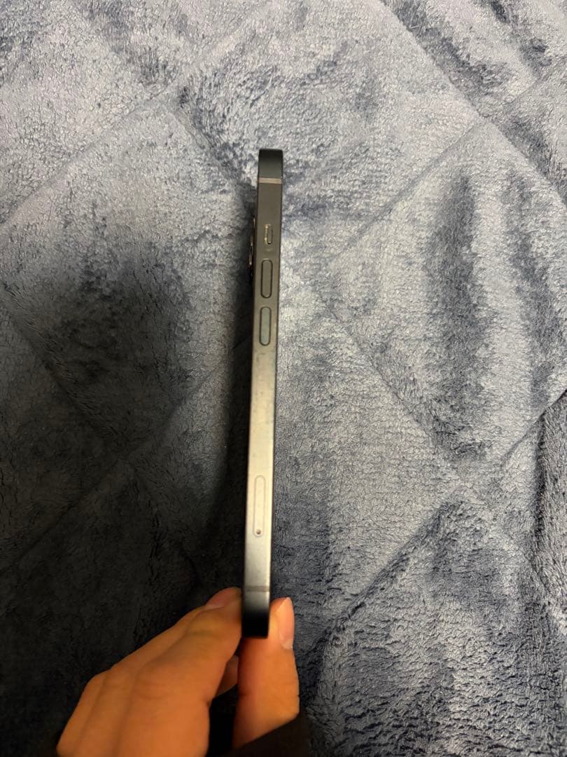 美品！！Apple iPhone 13 ミッドナイト 本体