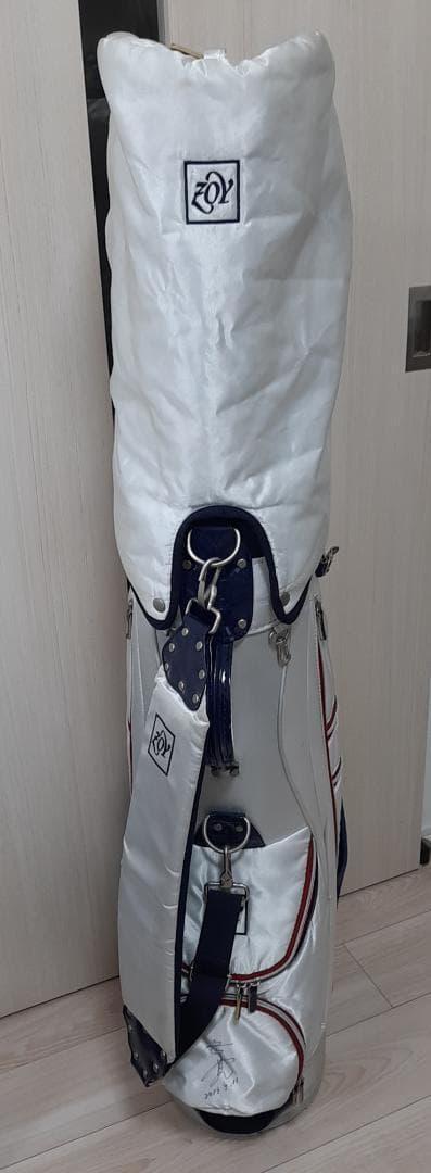 ZOY・ゾーイ　藤田寛之プロサイン入り　キャディバッグ