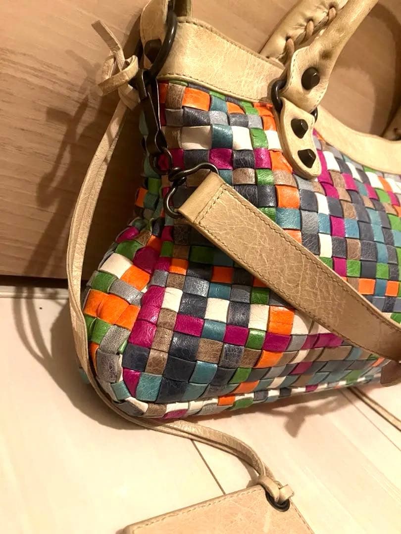 バレンシアガ 限定 ザ・ファースト　ハンドバッグ