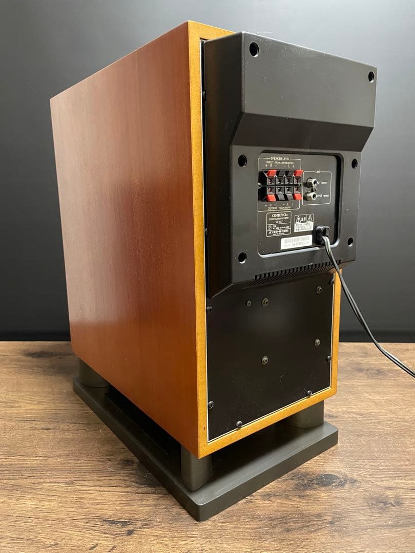 ONKYO サブウーファー　SL-407