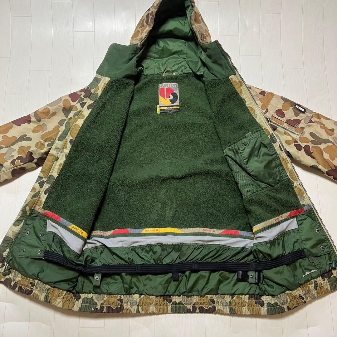 BURTON バートン ウェア ジャケット フード付き ジャケット カモフラ