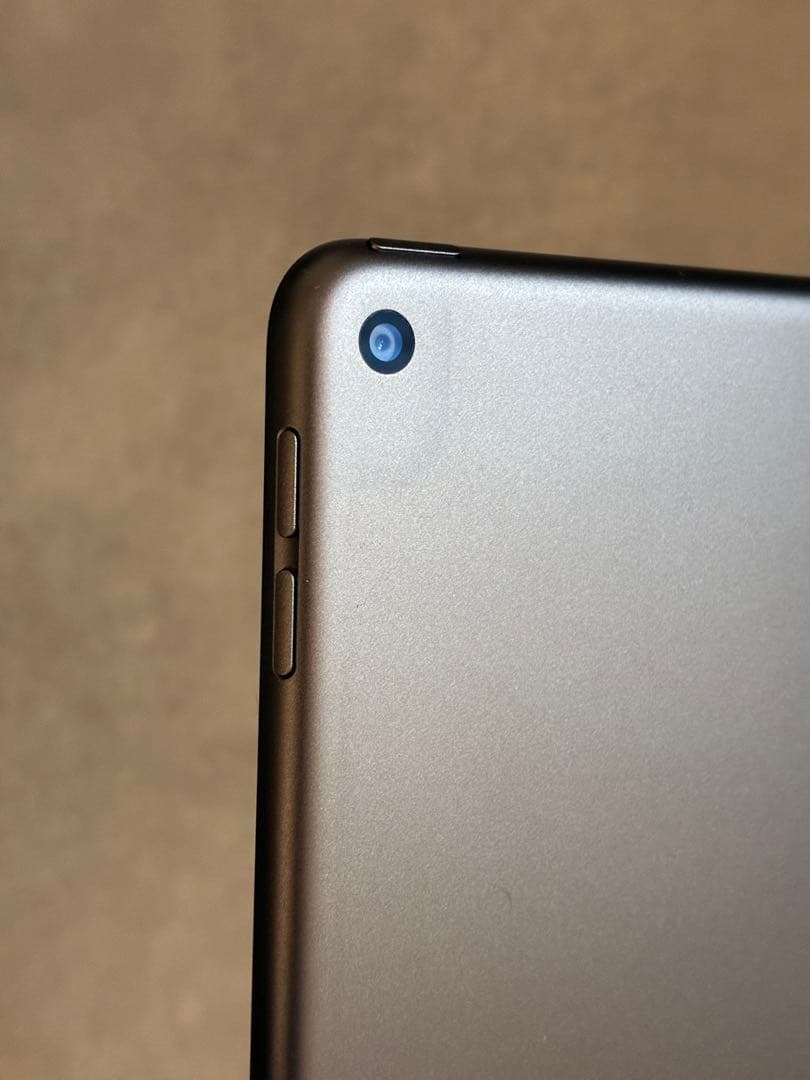 Apple ipad Air 第3世代 256GB　箱、ケース、タッチペン付き