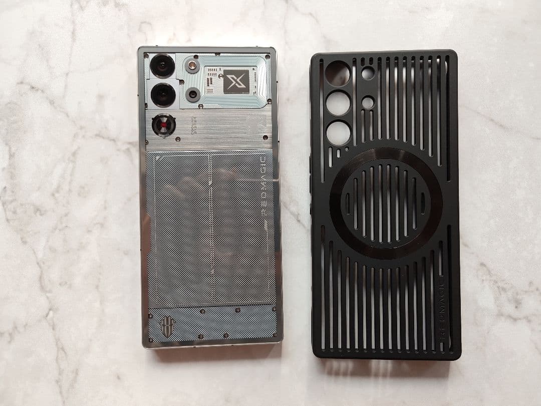 スマートフォン本体 RedMagic10Pro 16GB+512GB / Moonlight