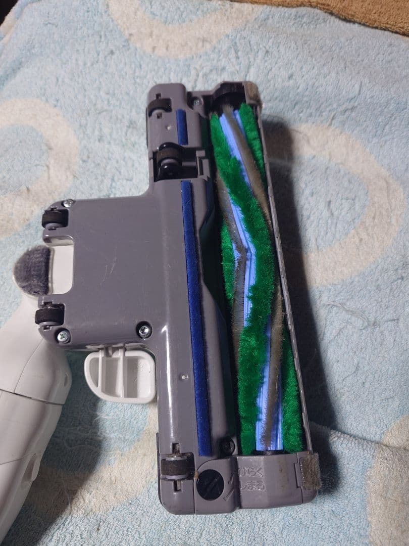 抜粋な吸引力ですPanasonic製キャニスター 紙パック掃除機、2019年。