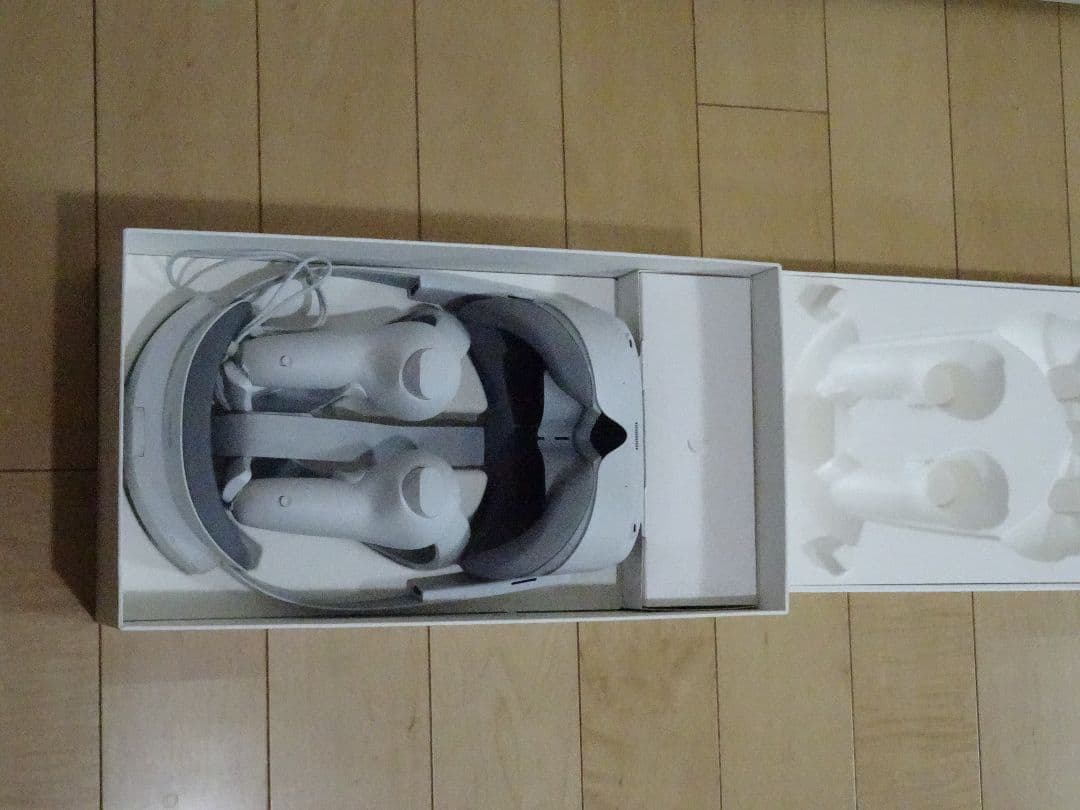 ディスプレイ・モニター本体 pico4 256GB