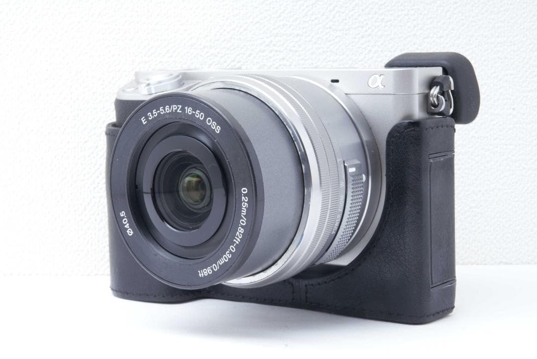 SONY　α6000　パワーズームレンズキット ミラーレス一眼