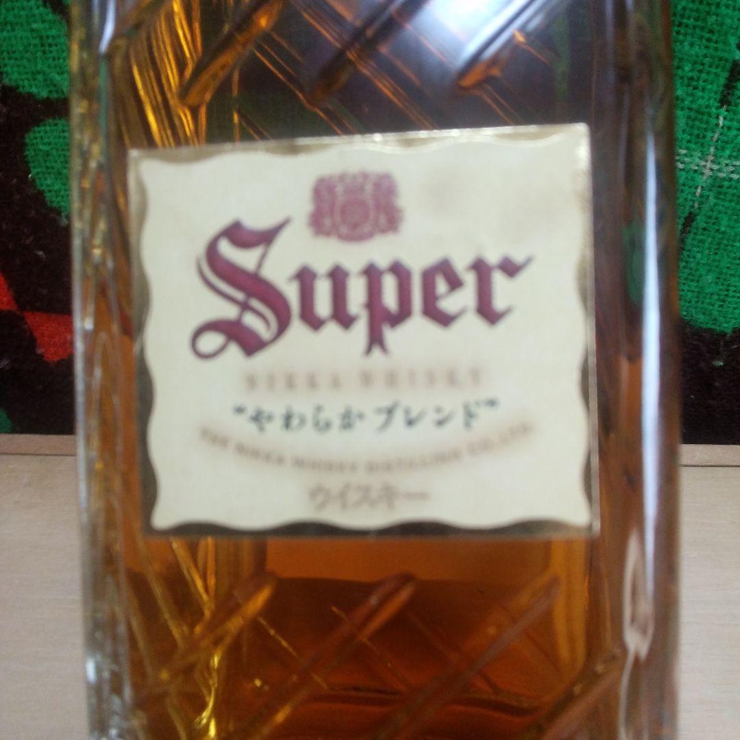 Nikka Whisky 陶器瓶 ジョルジュ・スーラデザイン