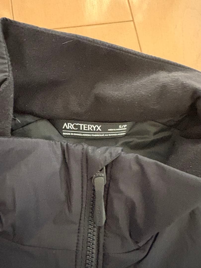 M*o様 Arc'teryx アトムジャケット　メンズ