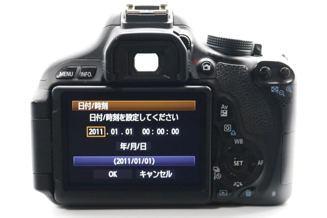 美品 【Canon EOS Kiss X5 トリプルレンズセット】 安心保証あり