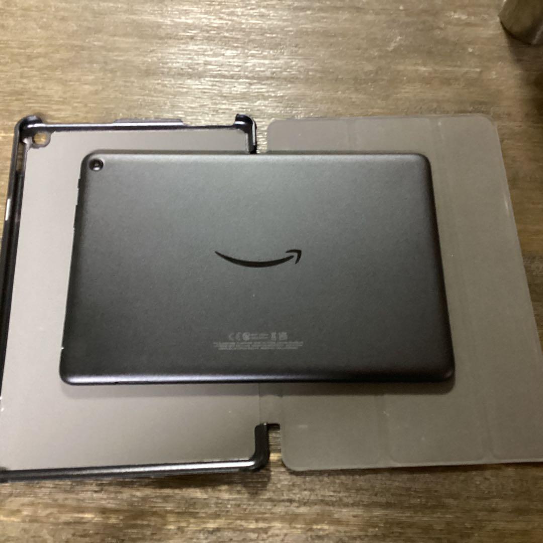 Fire HD 10 タブレット 本体＋ネイビーのカバーとガラスフィルムのセット