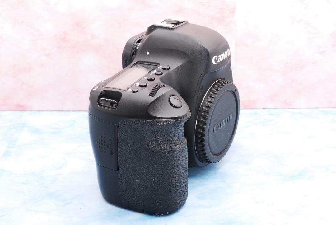 ★Canon EOS 6D★一眼レフカメラ★単焦点レンズ★フルサイズカメラ