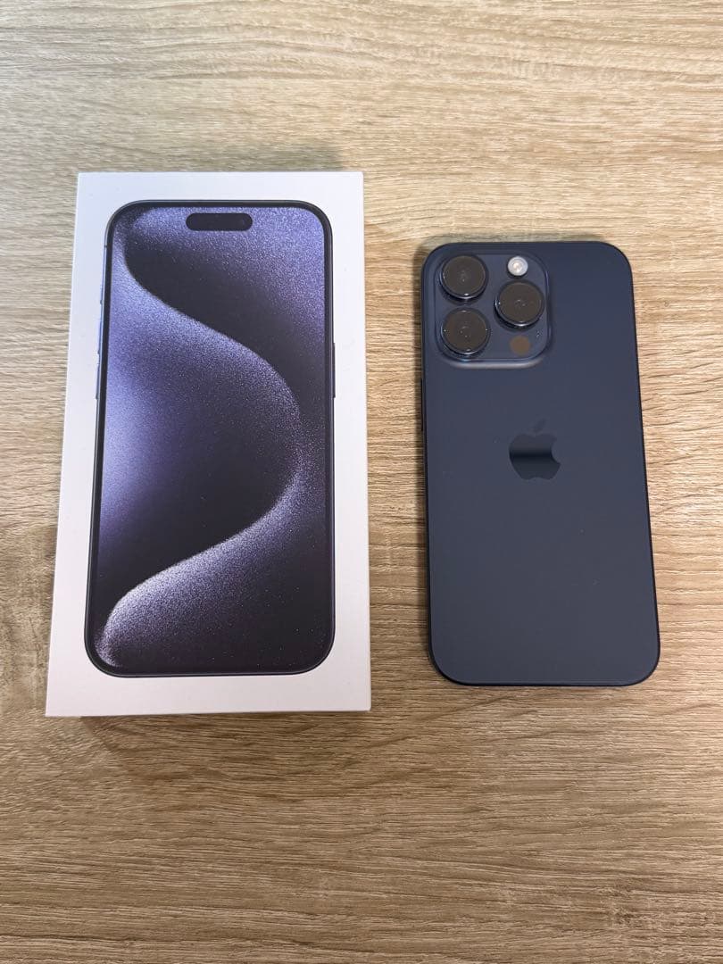 美品 Apple iPhone 15 Pro ブルーチタニウム128GB