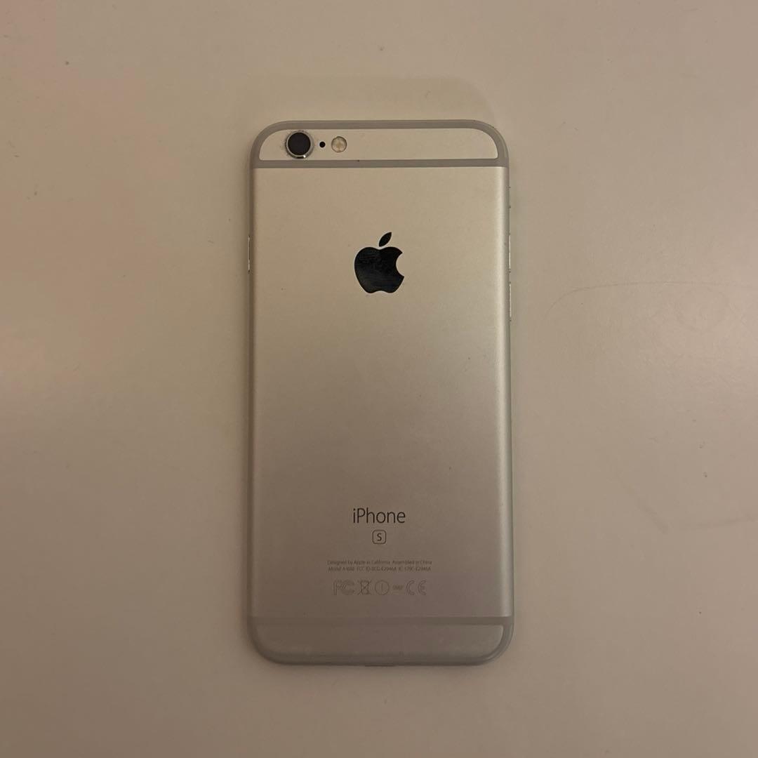 iPhone 6S シルバー 64GB