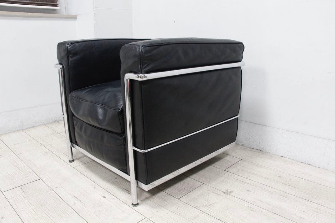 【極美品】 LC2 リプロダクト IDC大塚家具 黒本革 ル・コルビュジエ