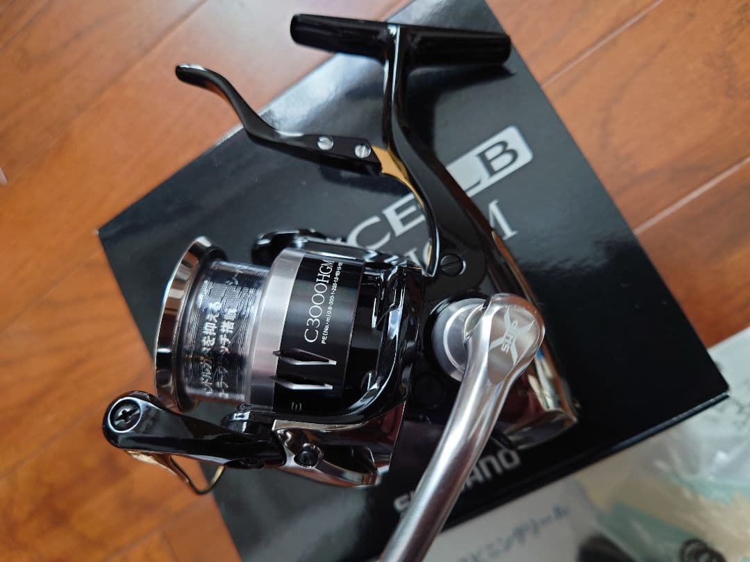 13 EXSENCE C3000HGM ＬＢ スピニングリール