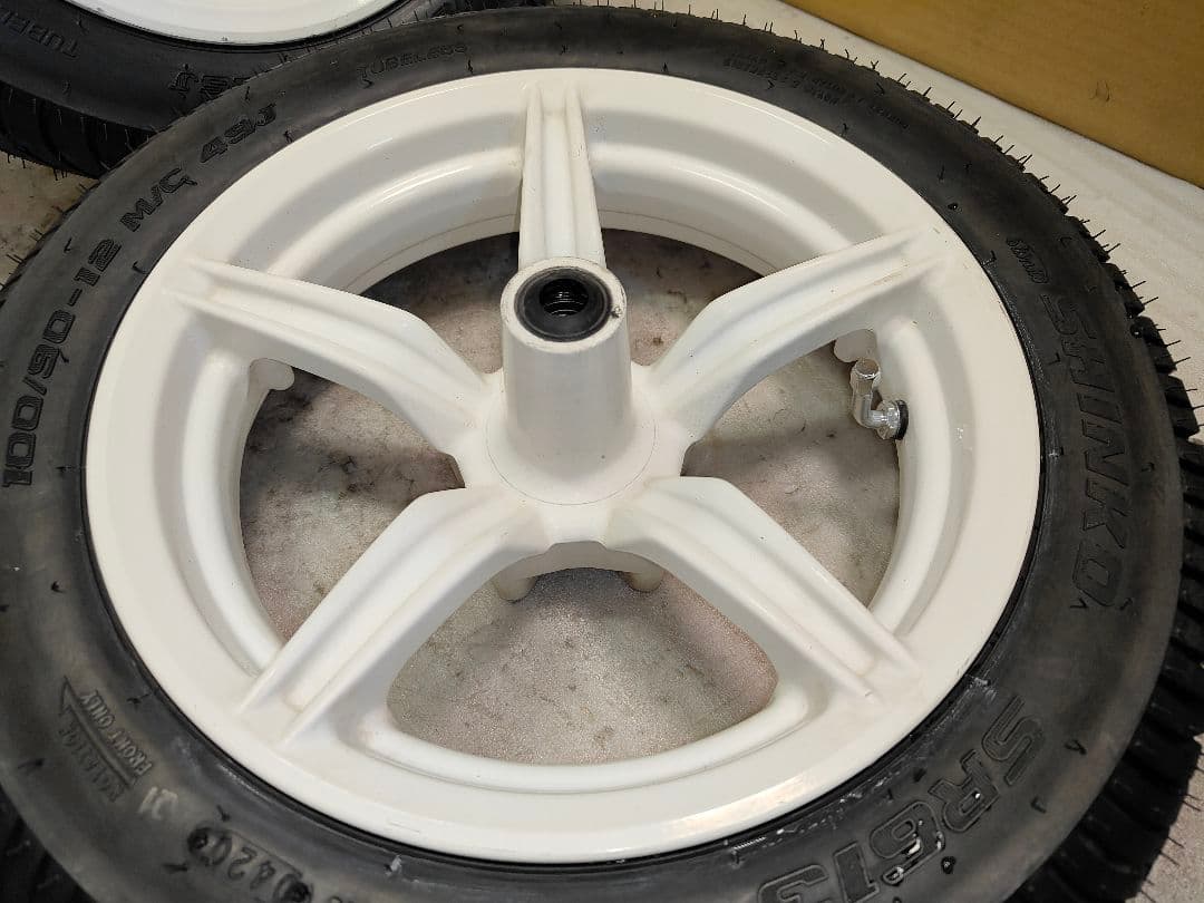 専用 4型5型 シグナスX 純正前後ホイール 希少なホワイトホイール のみ