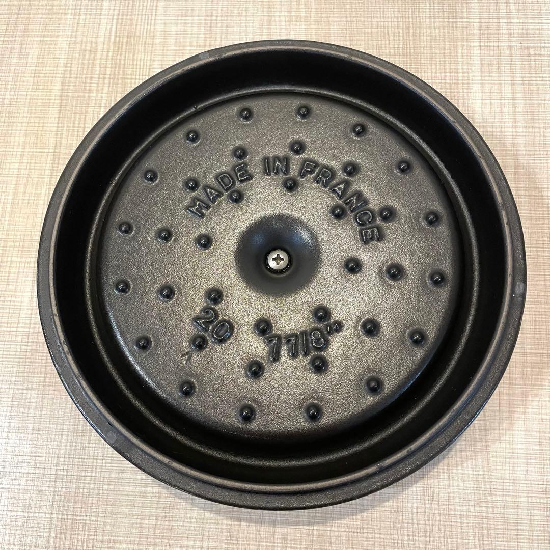 【希少】STAUB ピコ・ココット ラウンド 20cm 両手鍋 バジルグリーン