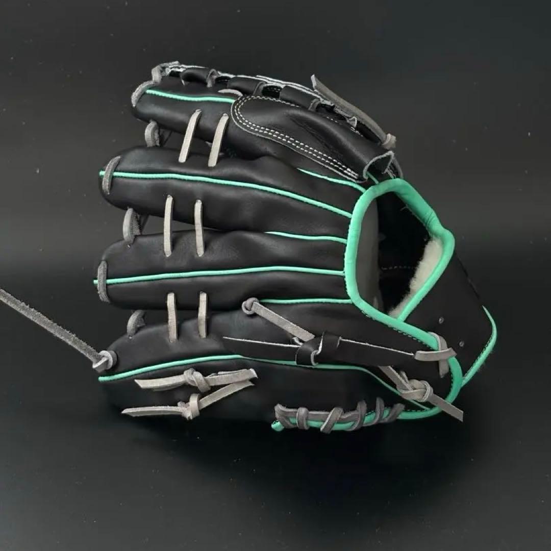 新品　硬式投手用グローブ　湯もみ型付け済み