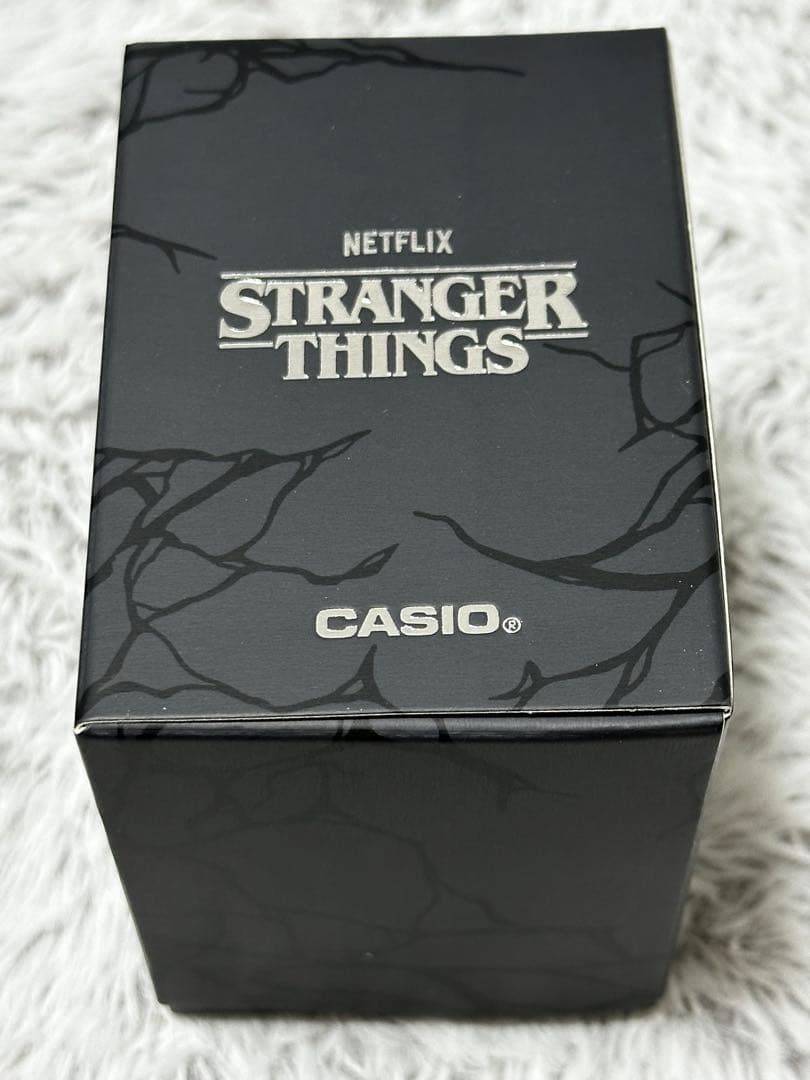 カシオ クラシック ストレンジャーシングス コラボ AQ-800EST-1AJR
