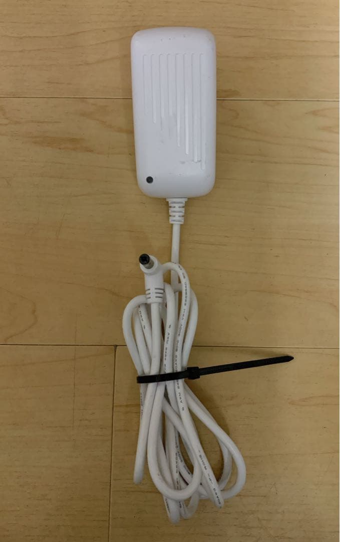 値下げ！【フィルター新品】シャープ 小型空気清浄機 FU-NC01