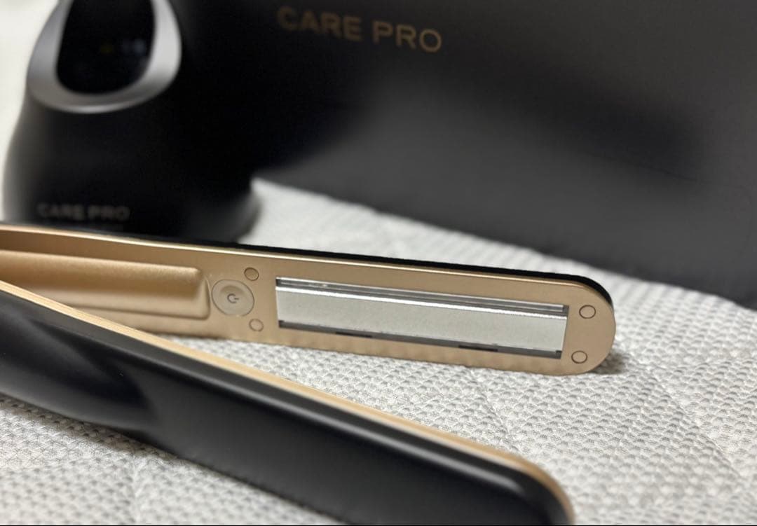 超美品　ケアプロ　超音波アイロン　CARE PRO ヘアアイロン BUI_01