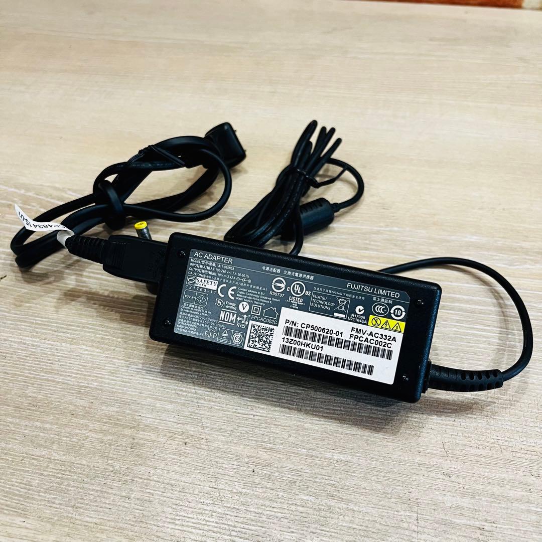 ⭐️K3046⭐️【FUJITSU】LIFE BOOK A5721E ノートパソコン