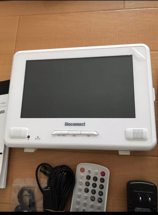 9インチ液晶ワンセグDVDプレーヤー