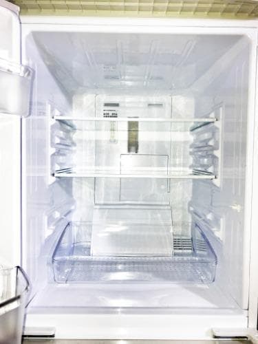 宅内搬入込み2020★SHARP 137L　冷蔵庫【SJ-D14F-W】J954