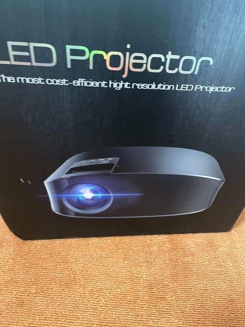 美品 LEDプロジェクター