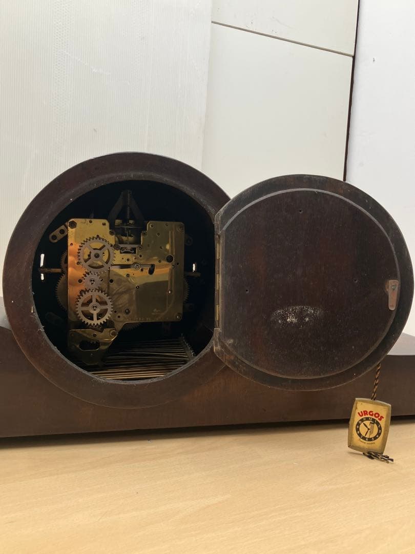 【中古品】木製ゼンマイ式置き時計