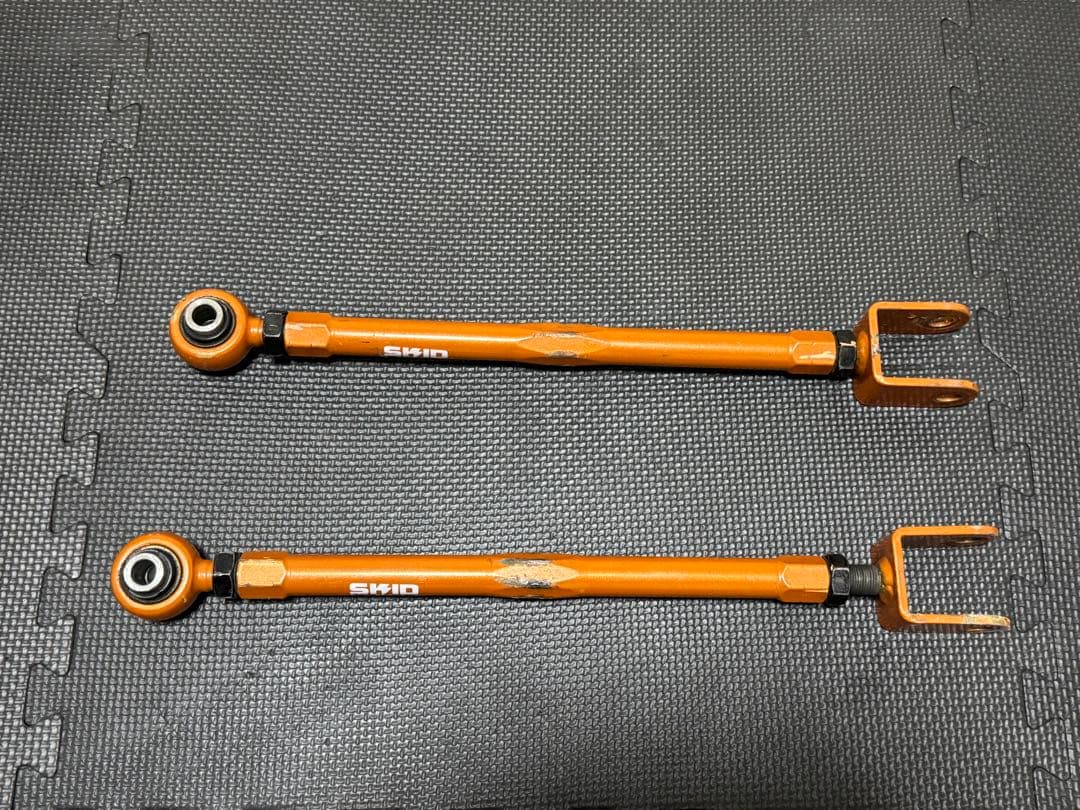 Y51 KY51 V37 リア ロアアーム 調整式 ピロ スキッドレーシング