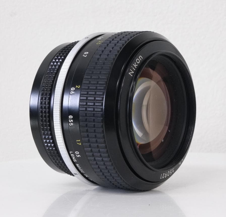 レンズ(単焦点) Nikon Nikkor 55mm f/1.2