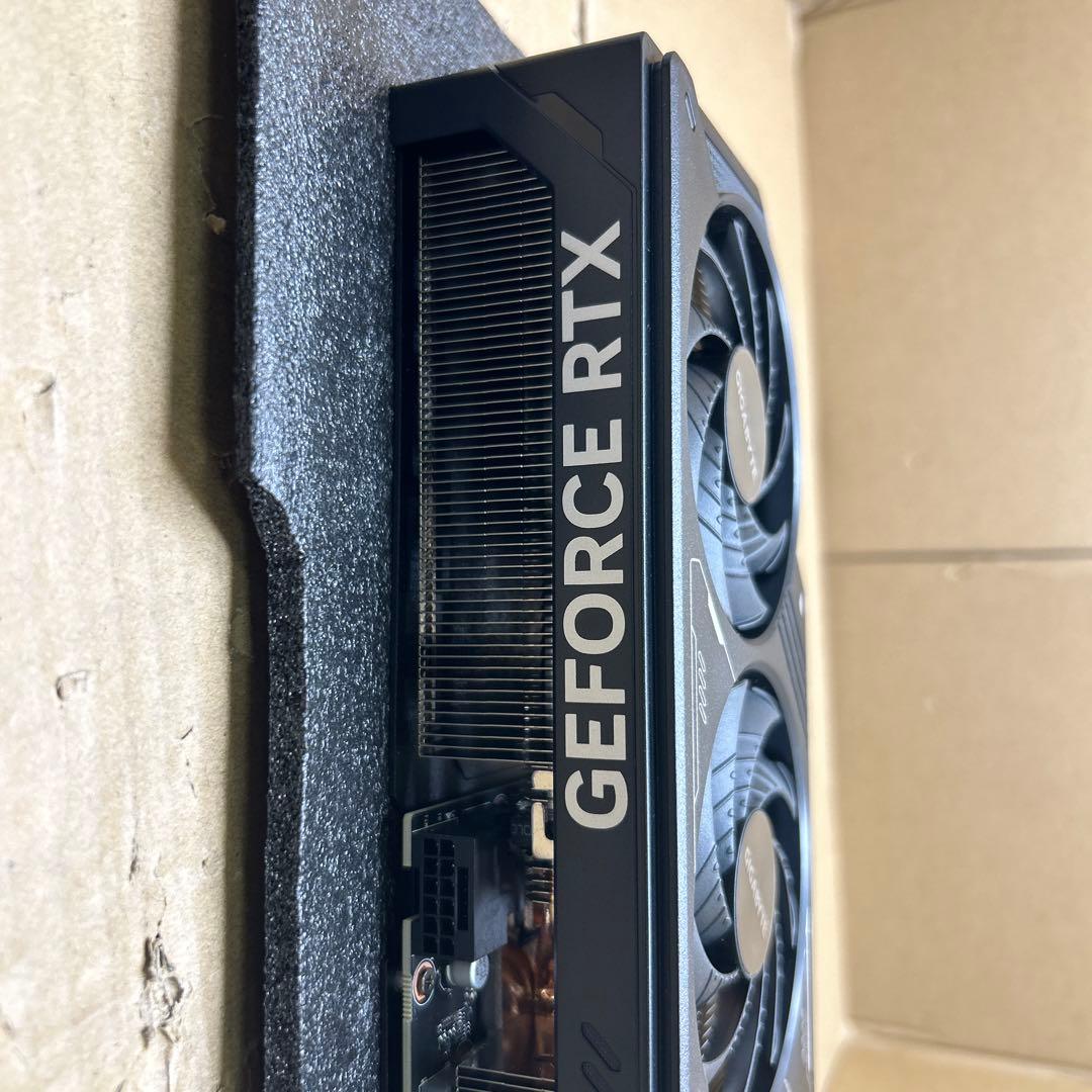 グラフィックボード・グラボ・ビデオカード GIGABYTE Geforce RTX5070 GDDR7 12GB