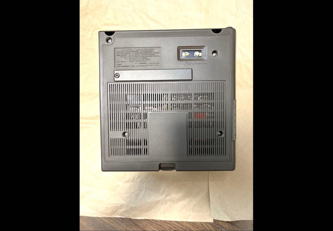 ソニー　スカイセンサー　ICF-5900 ポータブルラジオ