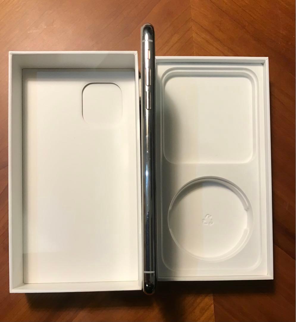 ★ Apple iPhone Xsmax シルバー　美品　匿名発送★