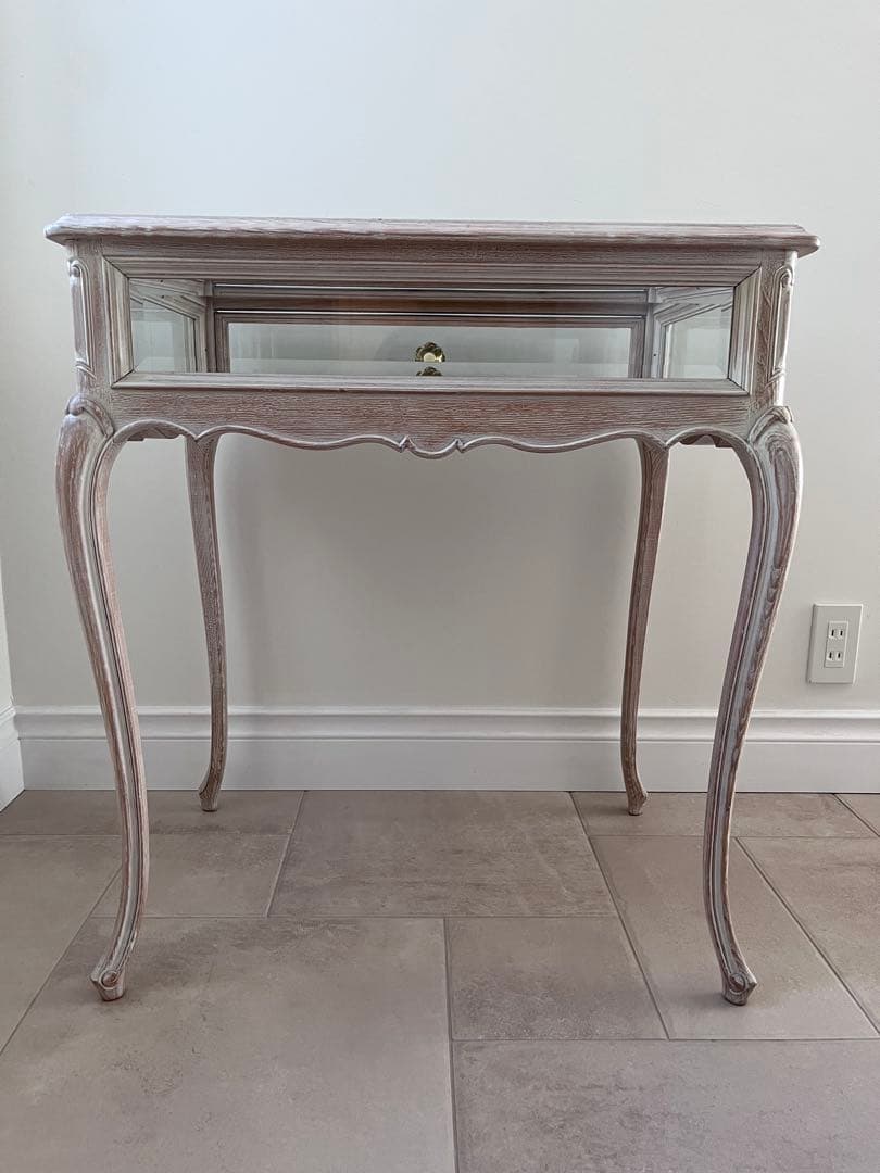 【ドレッサーにぴったり】ガラス天板引き出し付き、優雅なコンソールテーブル