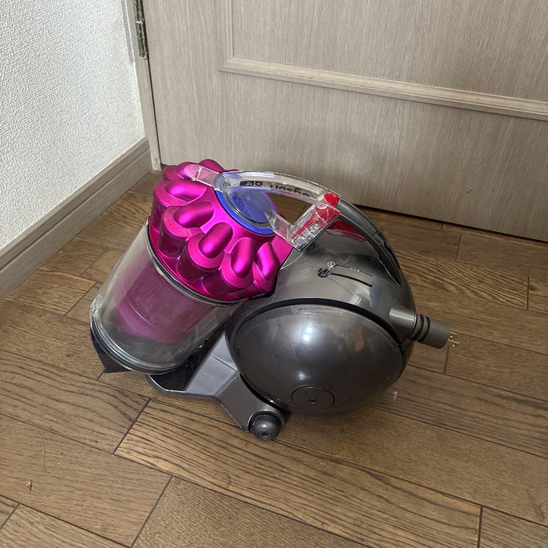 ピ*ロ様 Dyson DC48