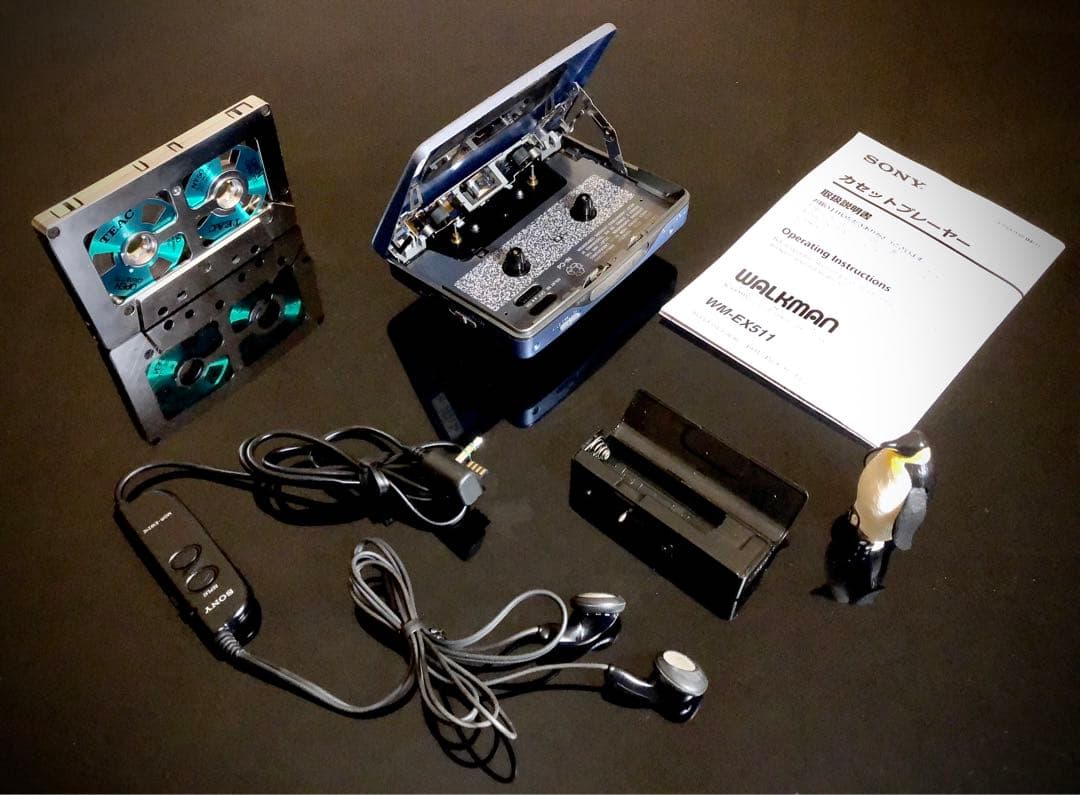 ちゃー⭐️ ‼️SONY WM-EX511 青「整備済み、完動美品」