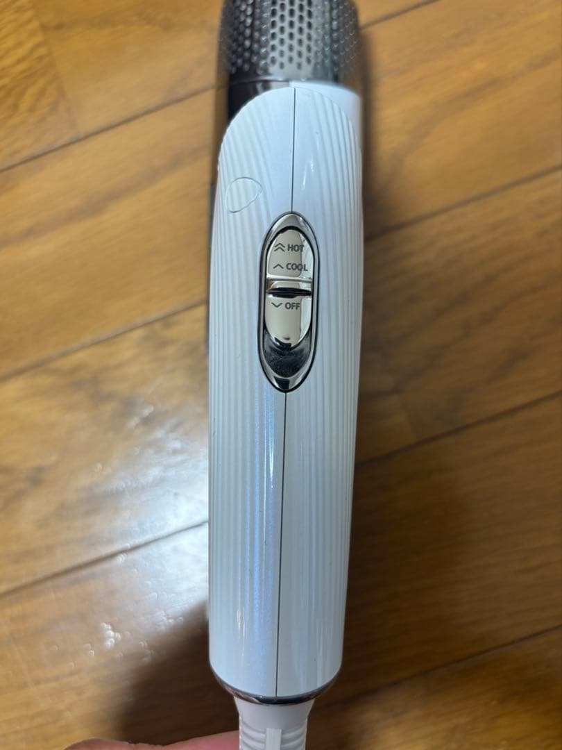 【ジャンク】Refa リファ　ビューティックドライヤースマート ホワイト白