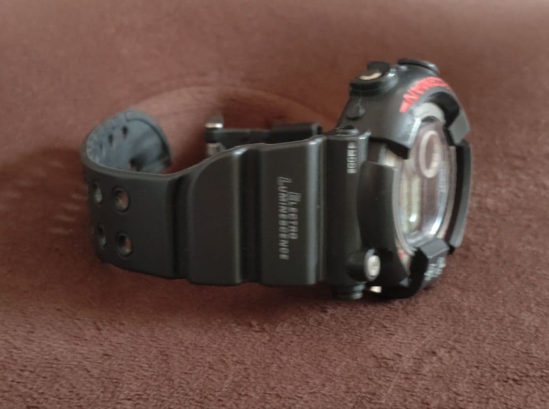 RY様　カシオ　G-SHOCK DW-8200-1A　フロッグマン　チタニウム