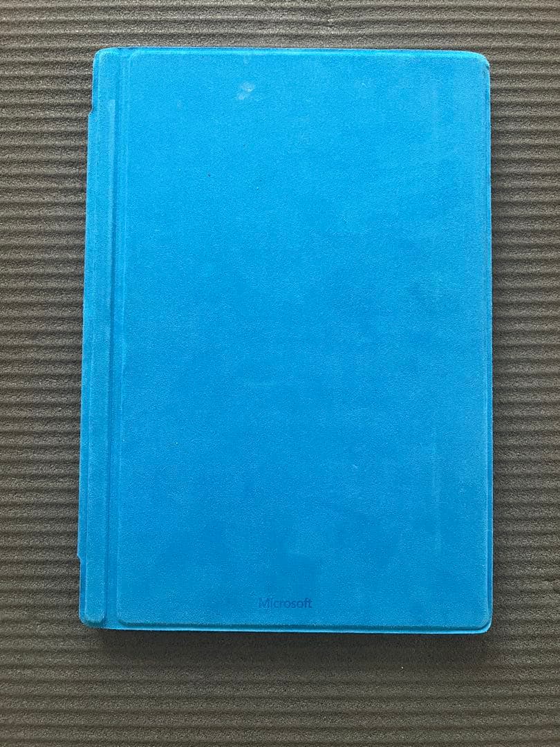 Microsoft Surface Pro 4 本体 + キーボードカバー