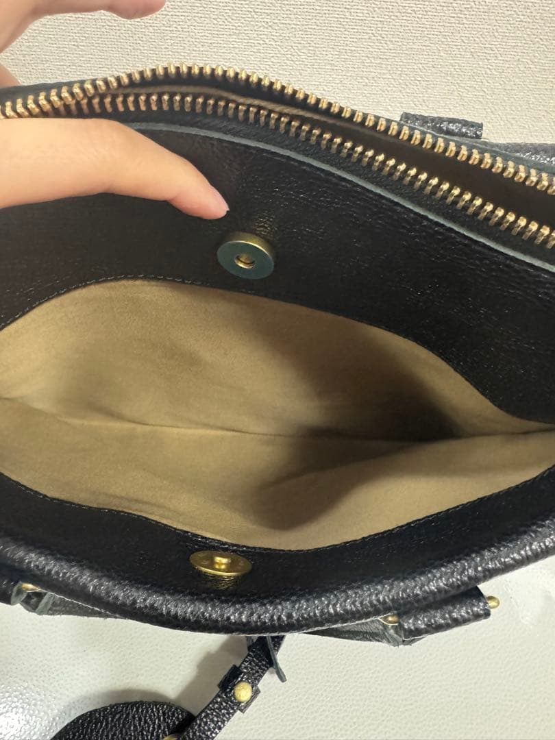 【週末限定値下げ！！】Kissora ブラック 2way バッグ