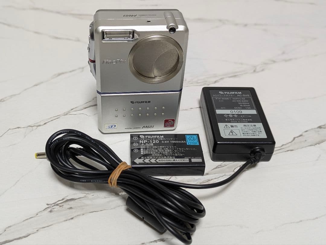 【希少】FUJIFILM　FinePix M603　デジカメ　動作品