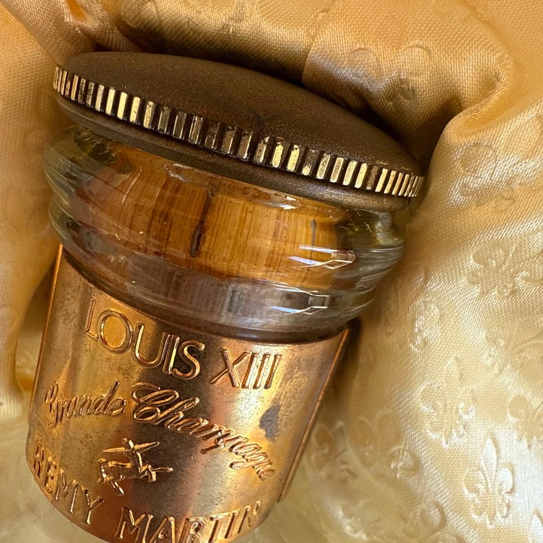 【バカラ社製】レミーマルタン ルイ13世 空瓶＆専用ボックス