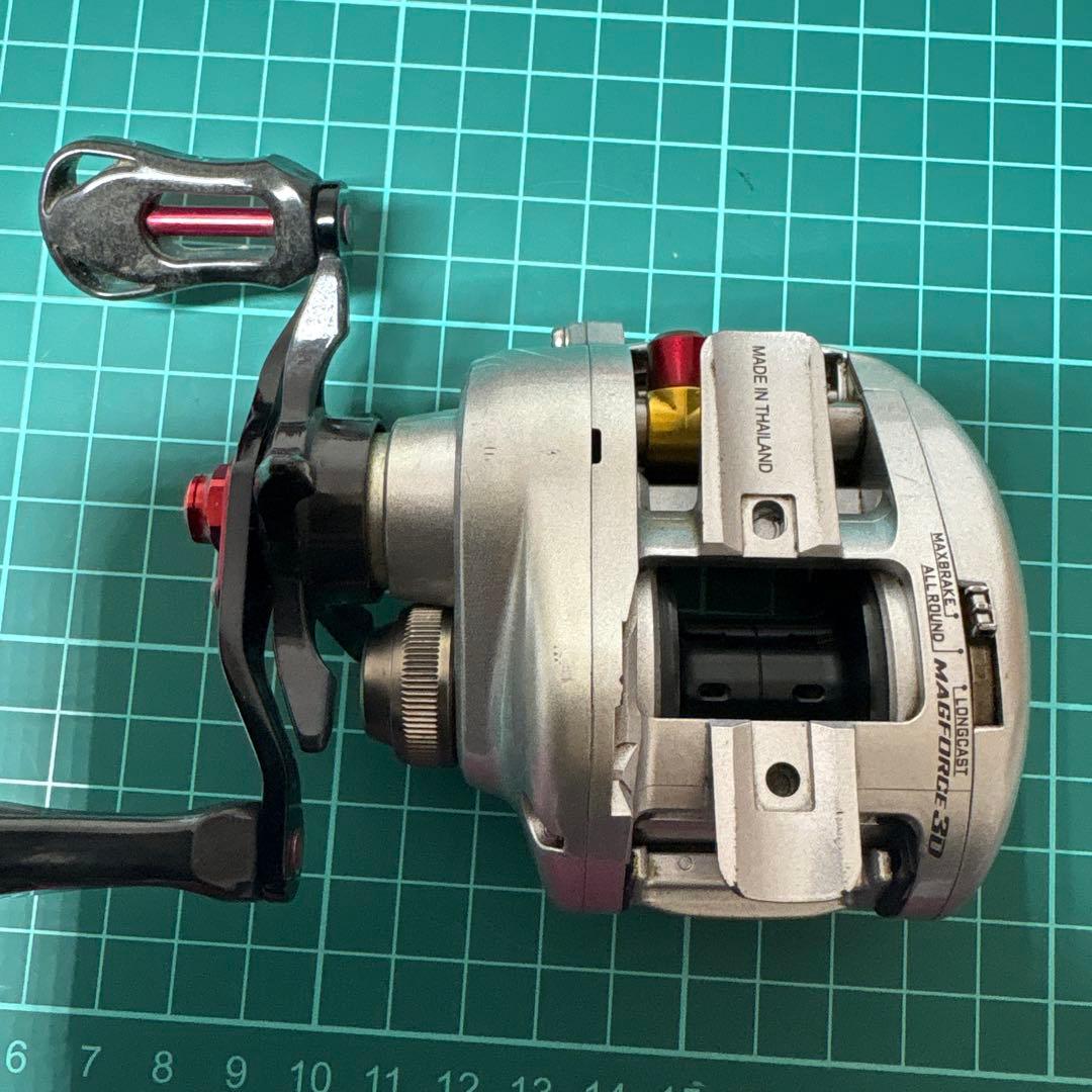 ダイワ T3 1016H TW ベイトリール 右ハンドル T-WING