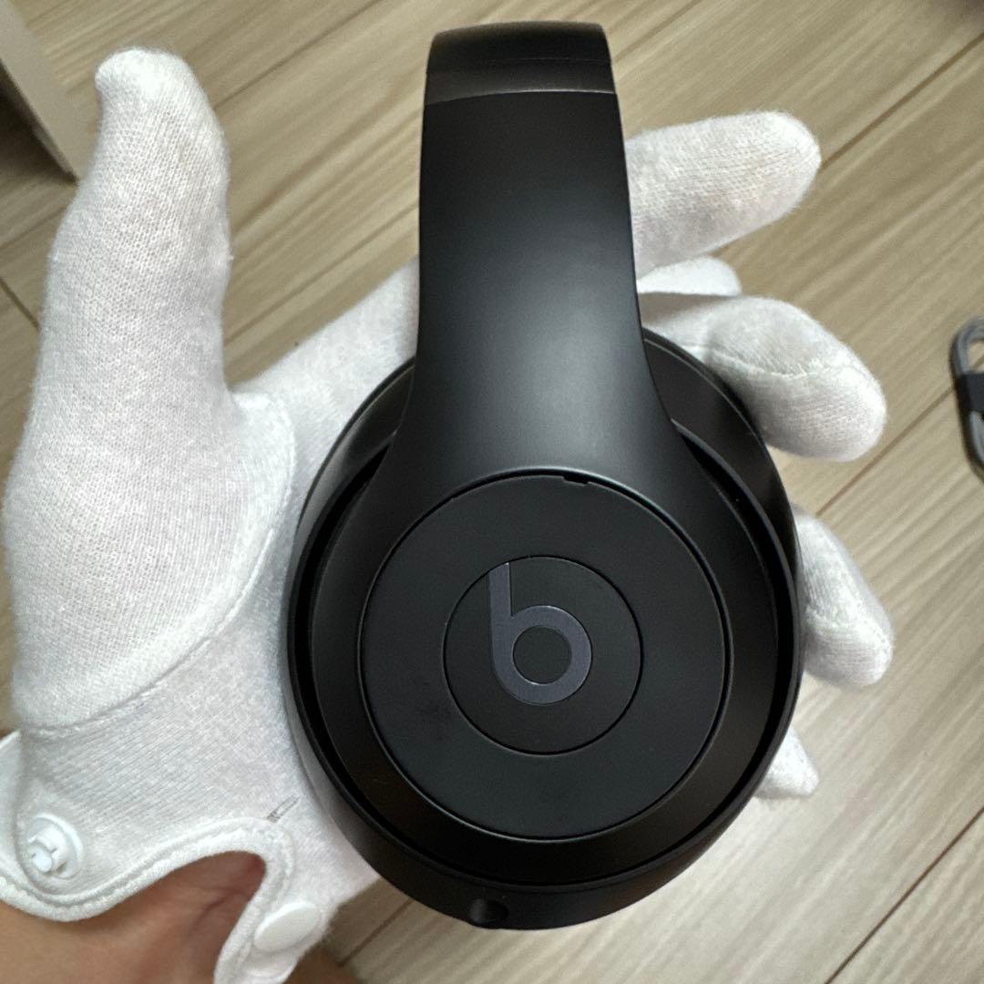 Beats Studio Pro ブラック