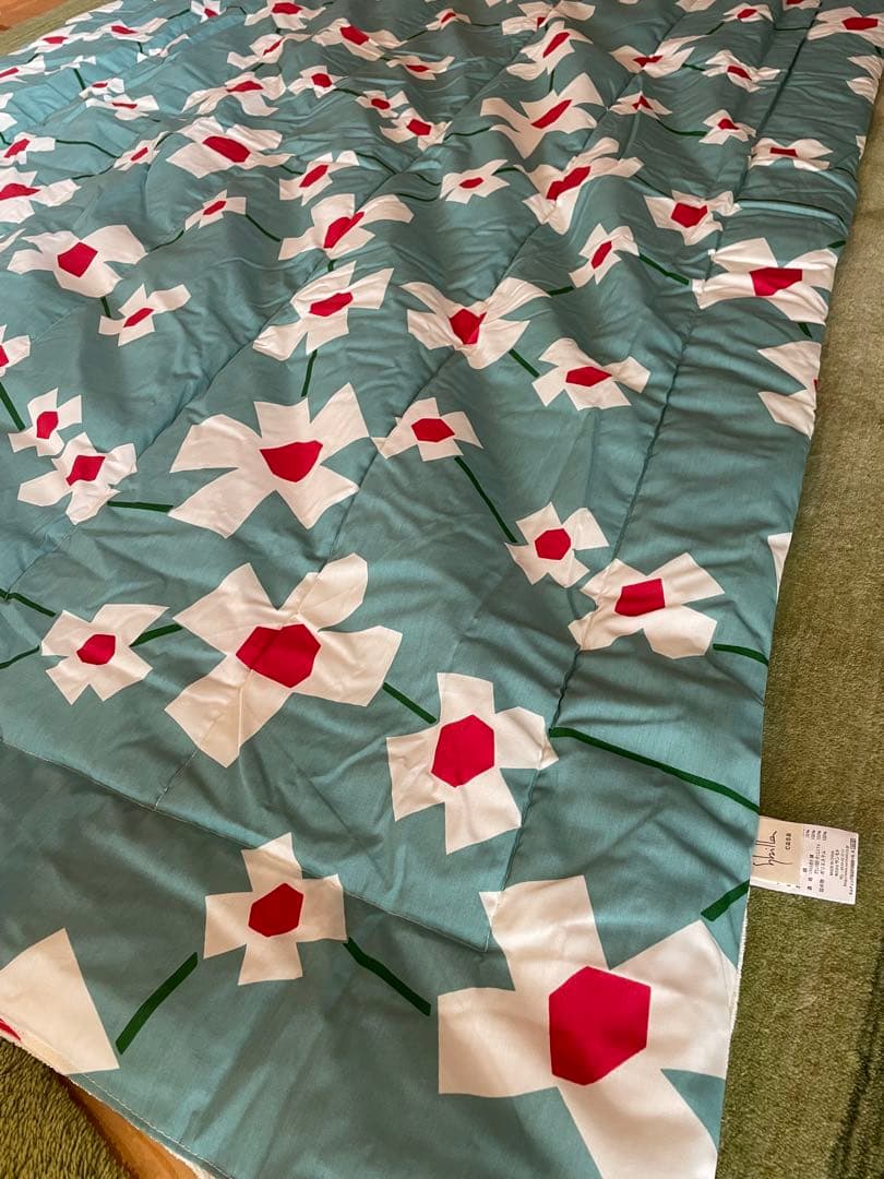 2枚セット【シビラ】アマポラス　キルトケット　シングル　レッド　ブルー